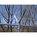 barbed wire extension arm for security fence